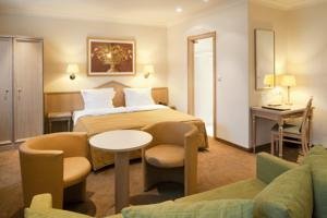 embl�me de l'�tablissement Hotel Aragon